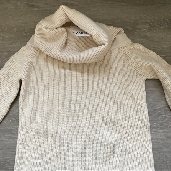 Zara Long Knit Dress - Picture 11 of 15